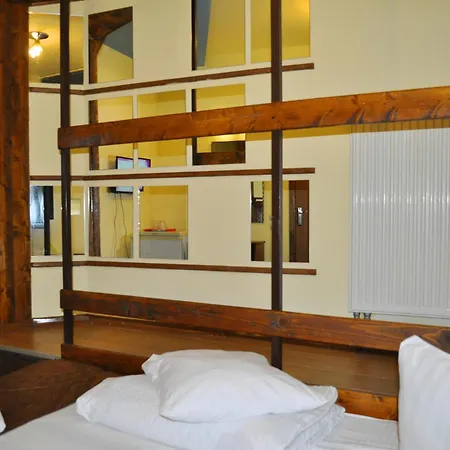 Pensionat Flamingo 3*