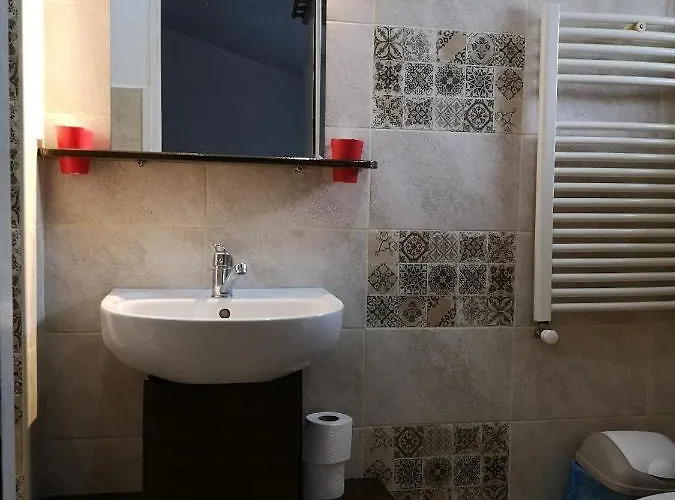 Guest house Flamingo 3*