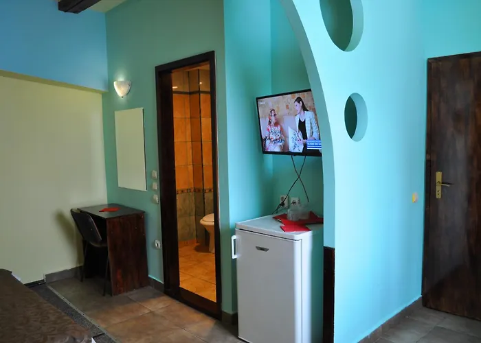 Flamingo Guest house 3*