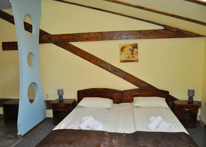 Guest house Flamingo 3*