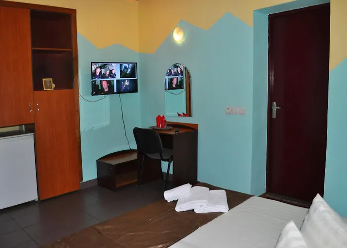 Flamingo Guest house 3*